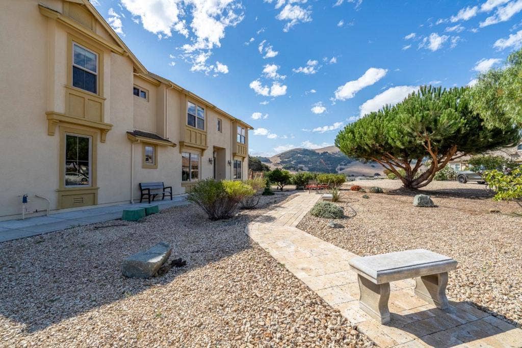 909 Via Juan Pablo, San Juan Bautista, CA 95045
