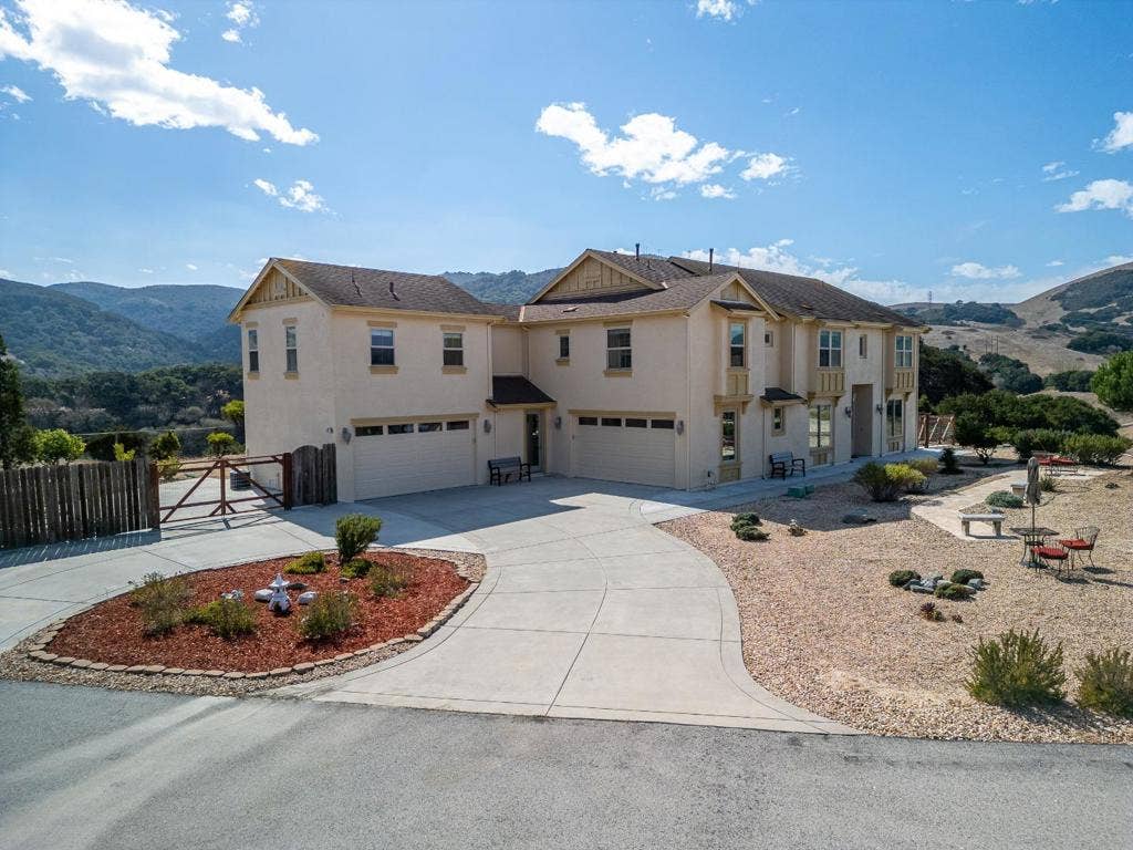 909 Via Juan Pablo, San Juan Bautista, CA 95045