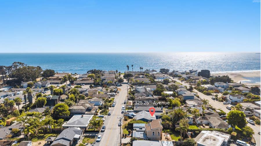 Property photo for 325 25th Avenue, Santa Cruz, CA
