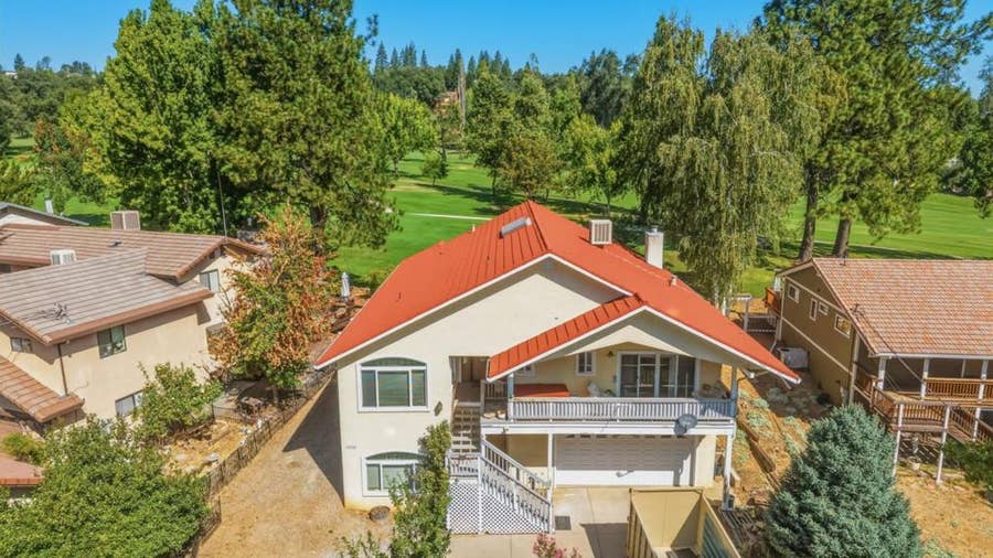 Property photo for 19550 Chaffee Circle, Groveland, CA
