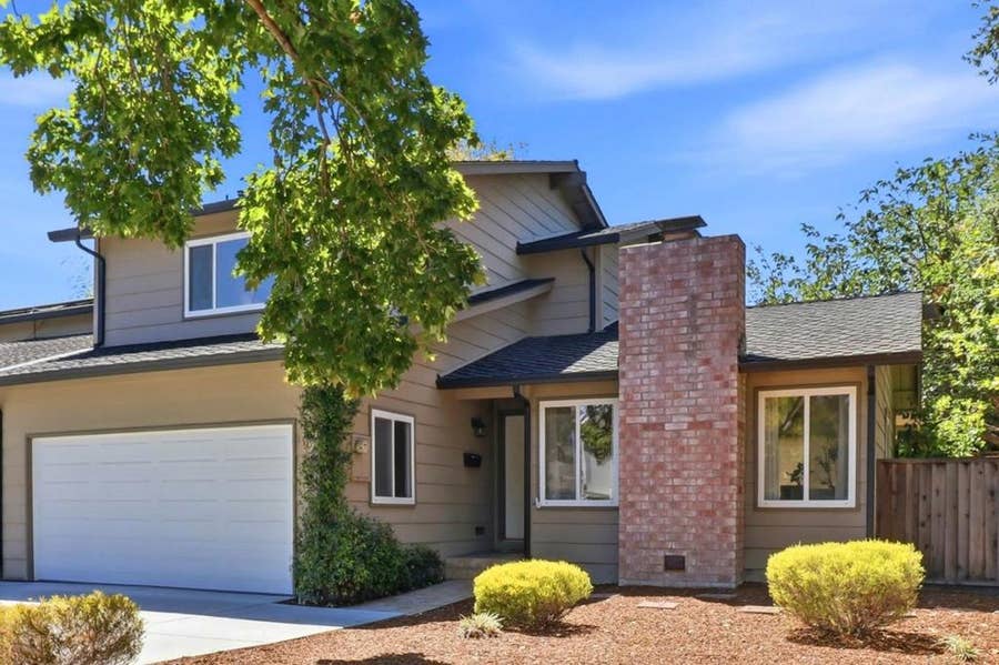Property photo for 1109 Wright Avenue, Mountain View, CA
