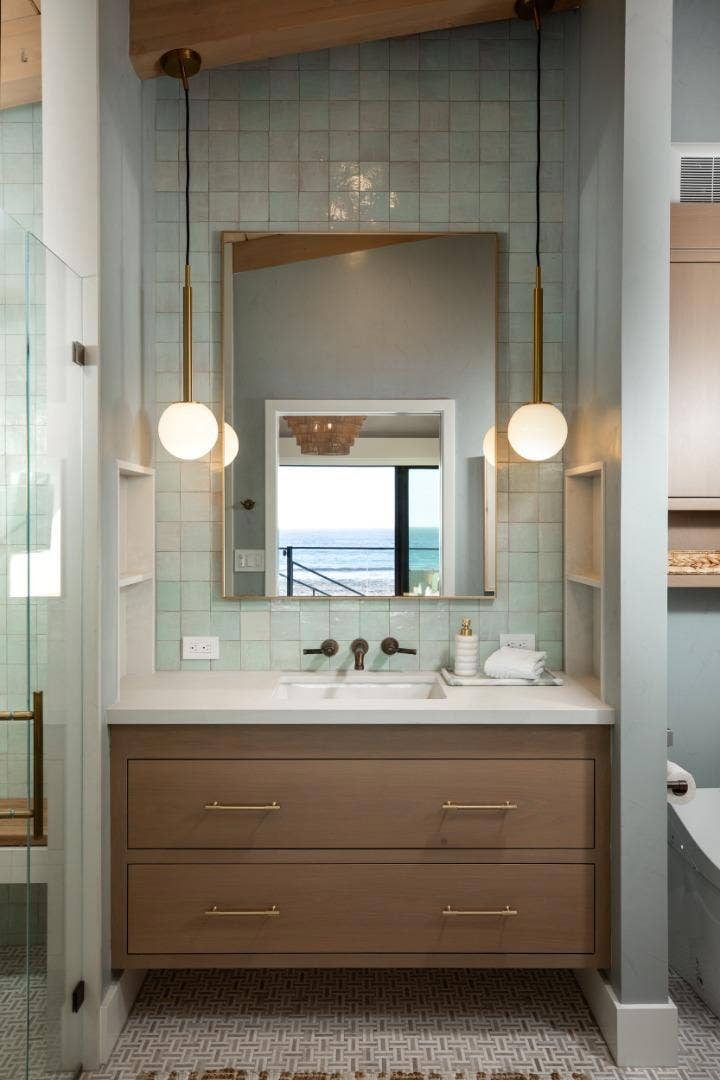 638 Beach Drive, Aptos, CA 95003