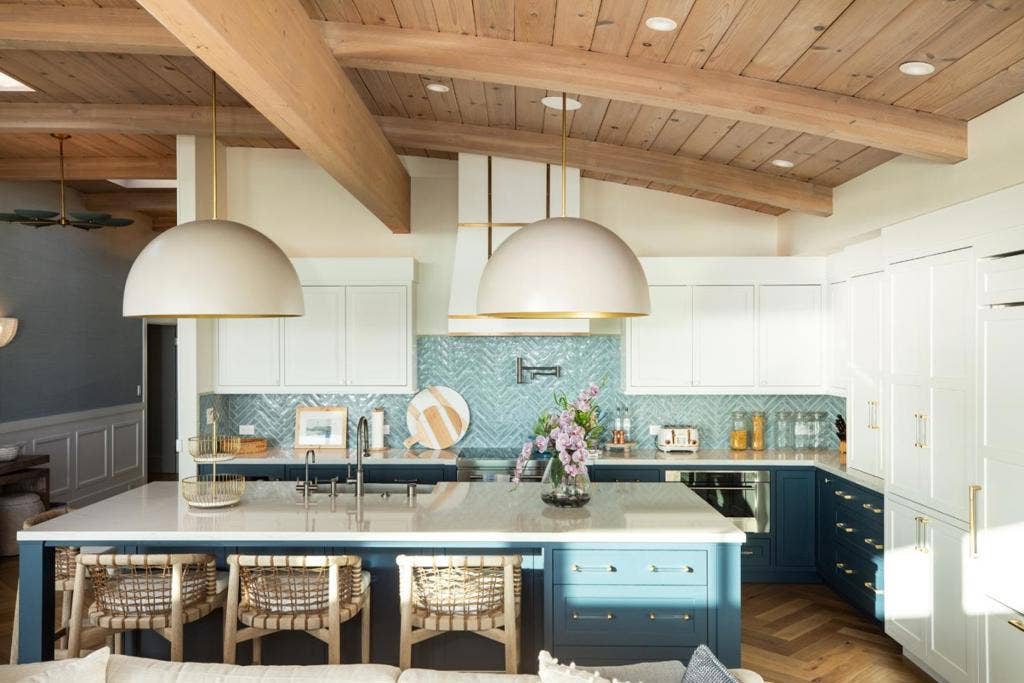 638 Beach Drive, Aptos, CA 95003