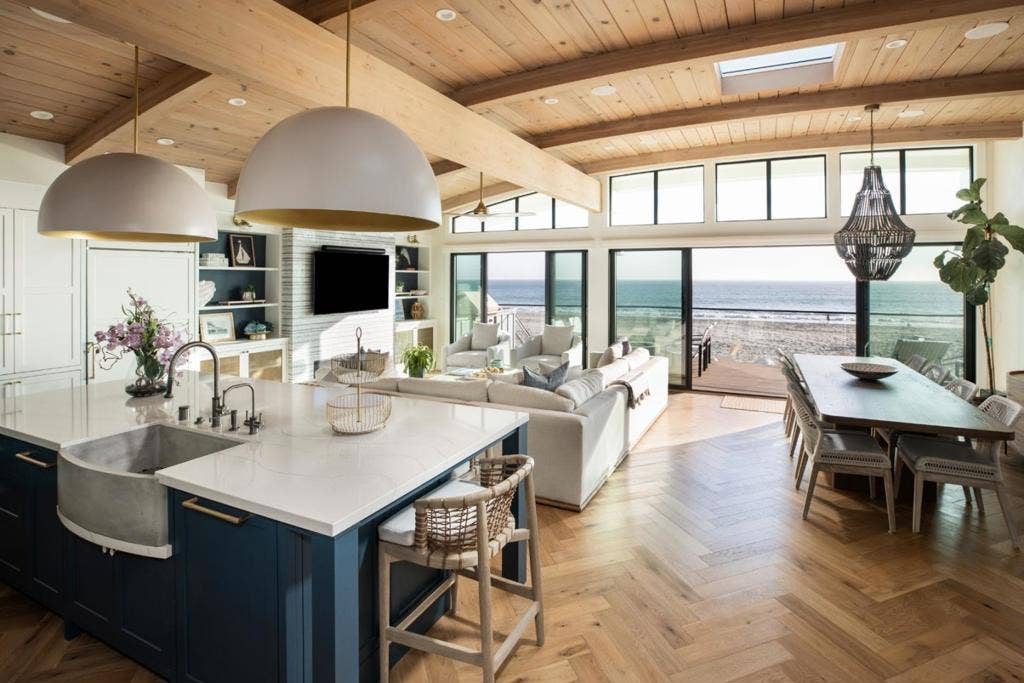 638 Beach Drive, Aptos, CA 95003