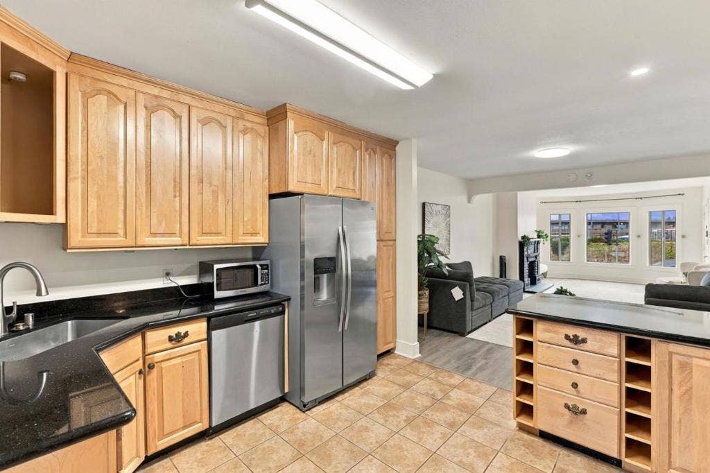 461 John Daly Boulevard, Daly City, CA 94014 461 John Daly Boulevard, Daly City, CA 94014