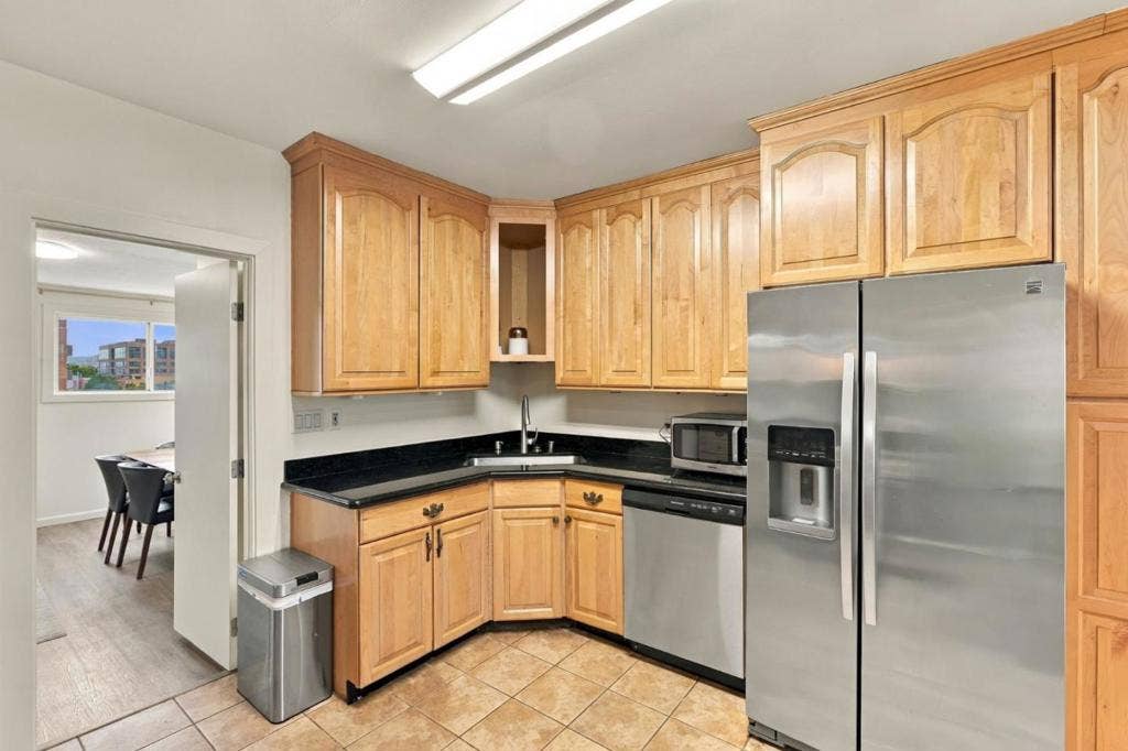461 John Daly Boulevard, Daly City, CA 94014 461 John Daly Boulevard, Daly City, CA 94014