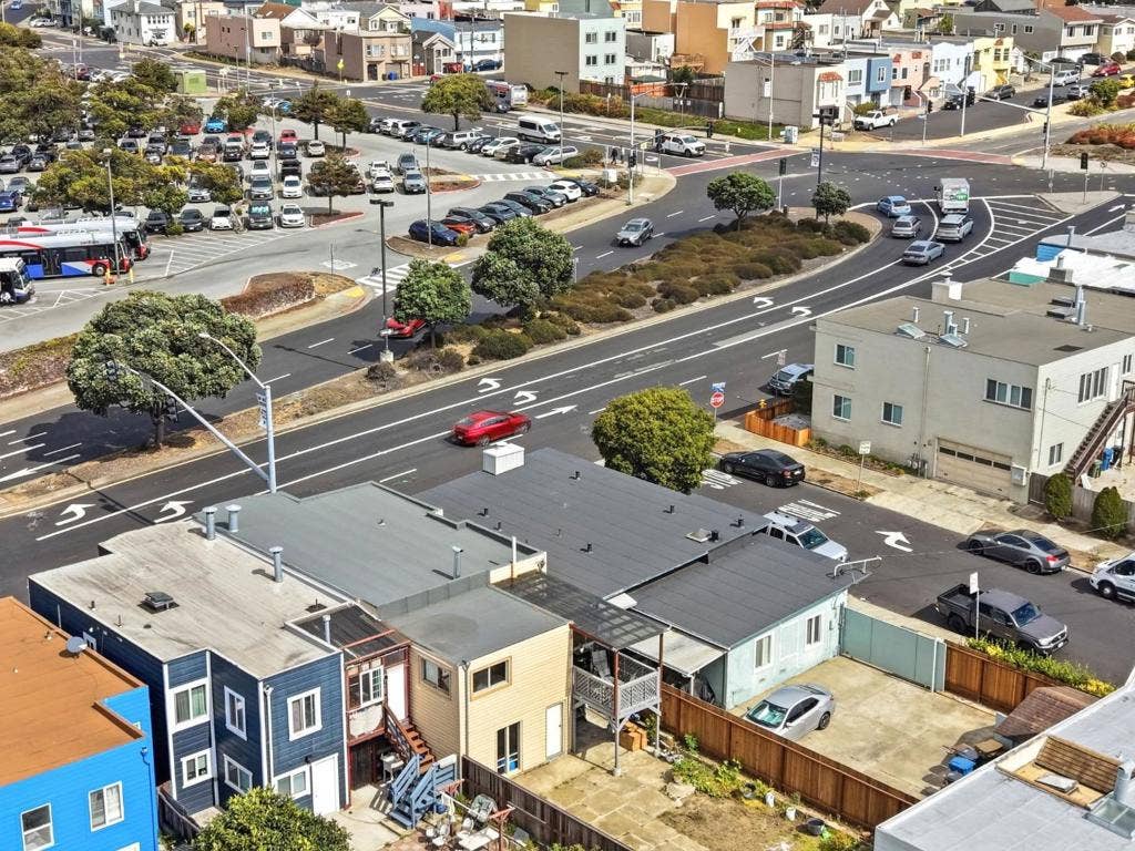461 John Daly Boulevard, Daly City, CA 94014 461 John Daly Boulevard, Daly City, CA 94014