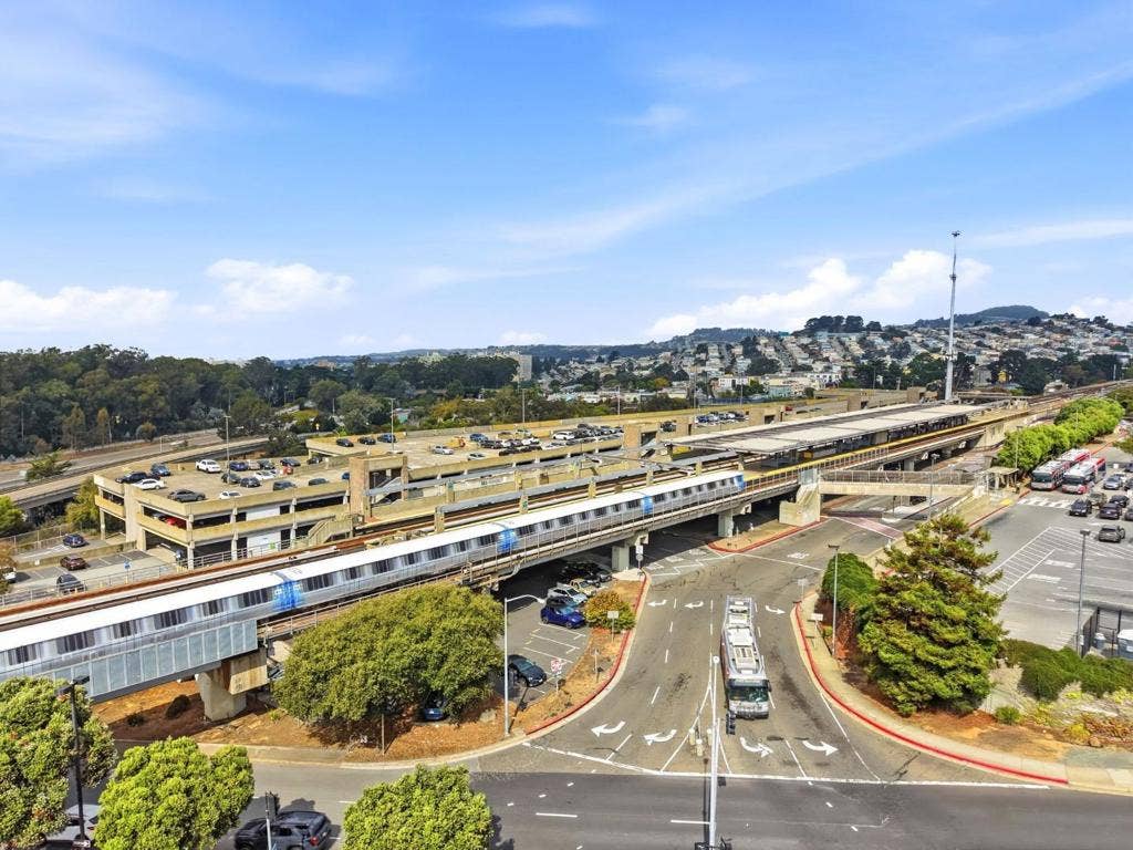 461 John Daly Boulevard, Daly City, CA 94014 461 John Daly Boulevard, Daly City, CA 94014