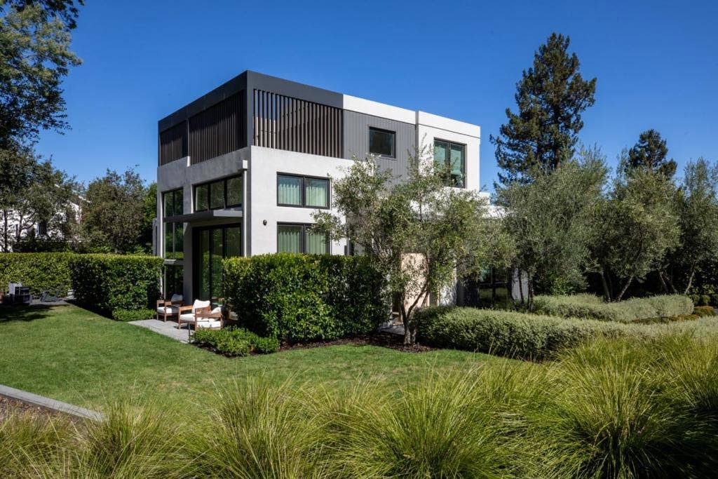 368 Camino Al Lago, Atherton, CA 94027