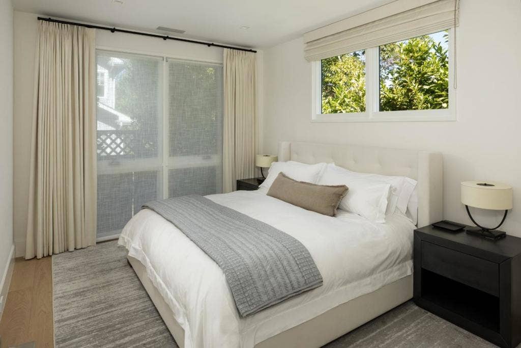 368 Camino Al Lago, Atherton, CA 94027