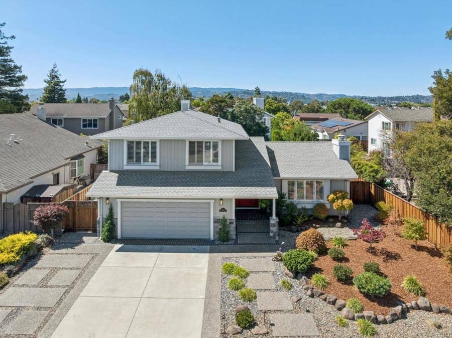 Property photo for 512 Keelson Circle, Redwood City, CA
