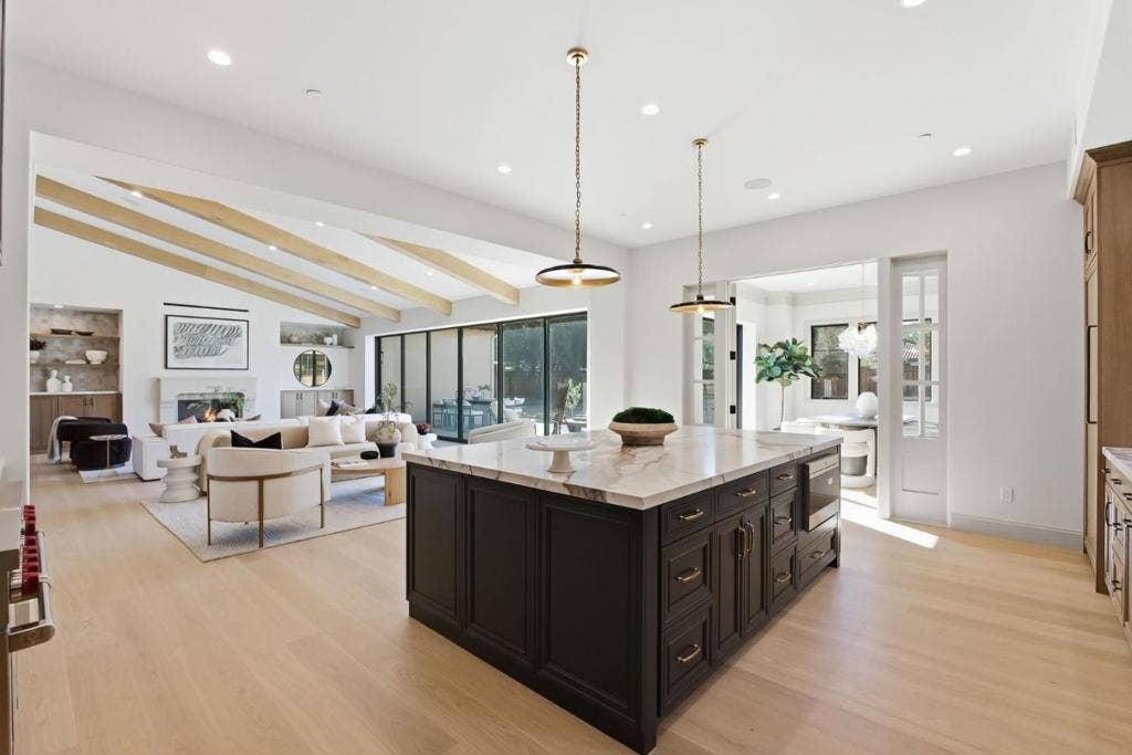 18540 Quito Grove Court, Saratoga, CA 95070 18540 Quito Grove Court, Saratoga, CA 95070