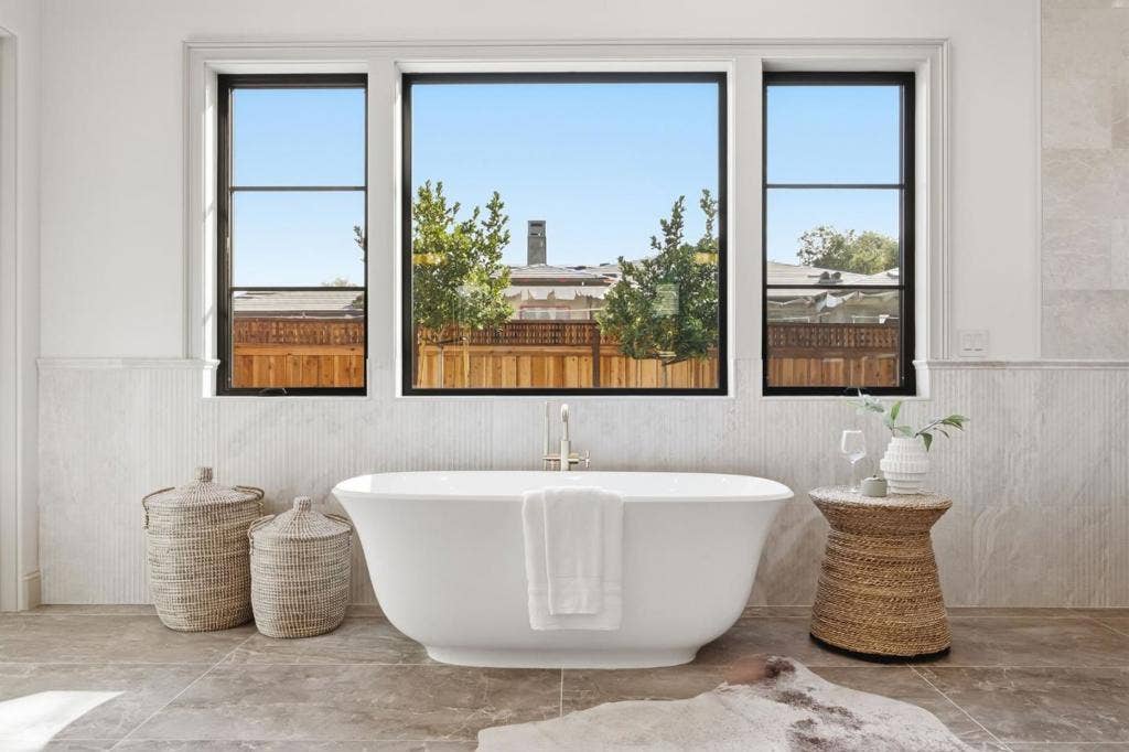 18540 Quito Grove Court, Saratoga, CA 95070 18540 Quito Grove Court, Saratoga, CA 95070