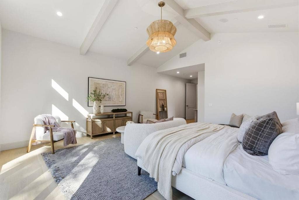 18540 Quito Grove Court, Saratoga, CA 95070 18540 Quito Grove Court, Saratoga, CA 95070