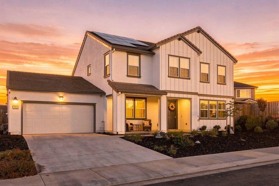 Property photo for 209 Luna Way, Hollister, CA