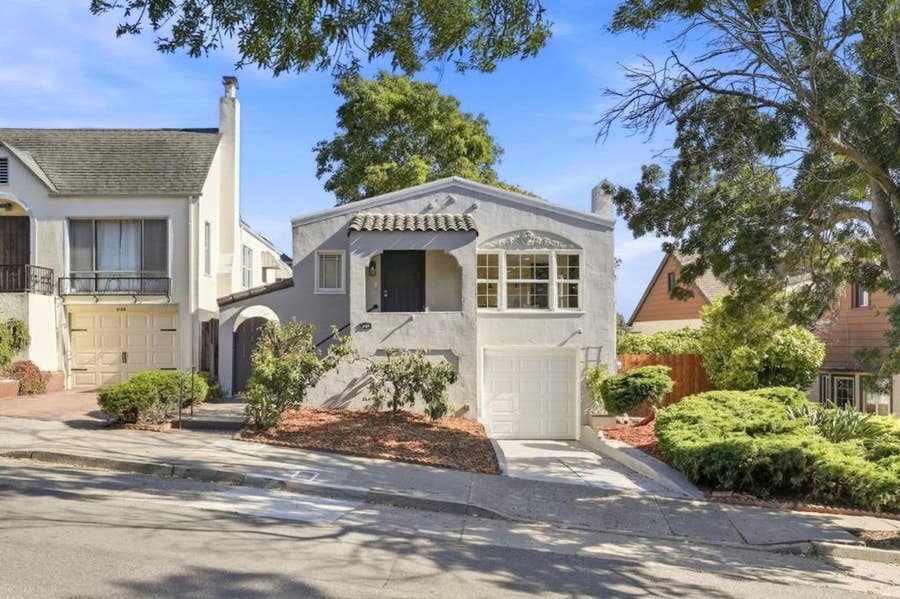 Property photo for 4120 35th Avenue, Oakland, CA