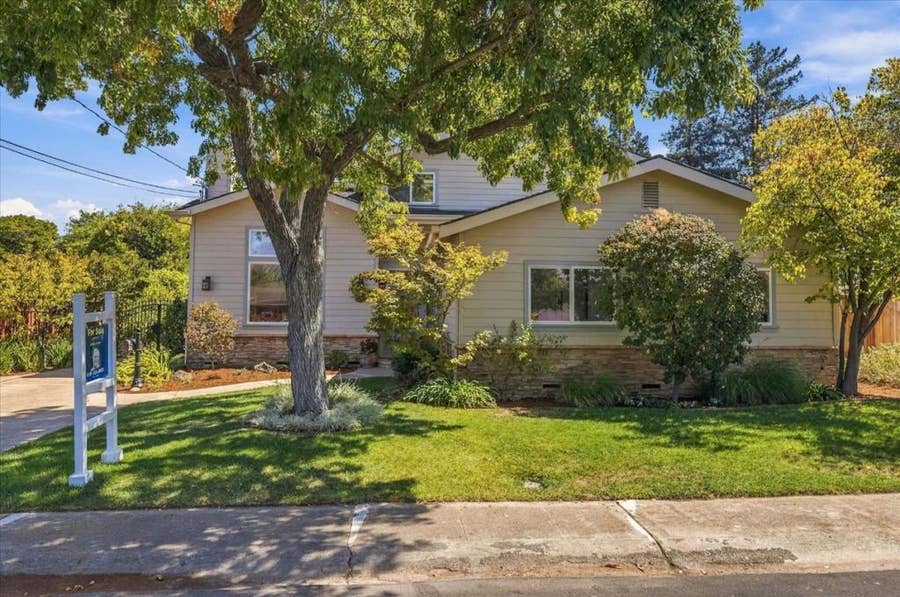 Property photo for 28 Hunt Way, Campbell, CA