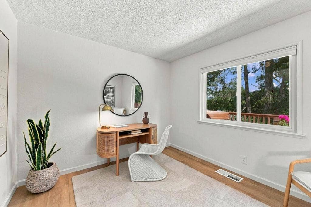 200 Jackson Street, Los Gatos, CA 95030