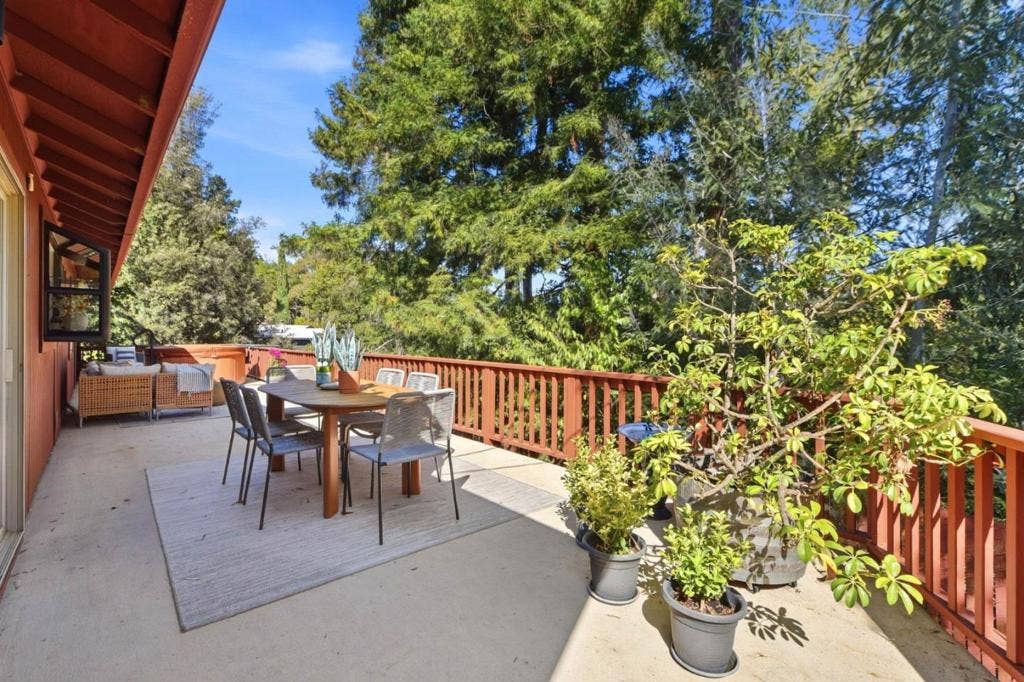 200 Jackson Street, Los Gatos, CA 95030