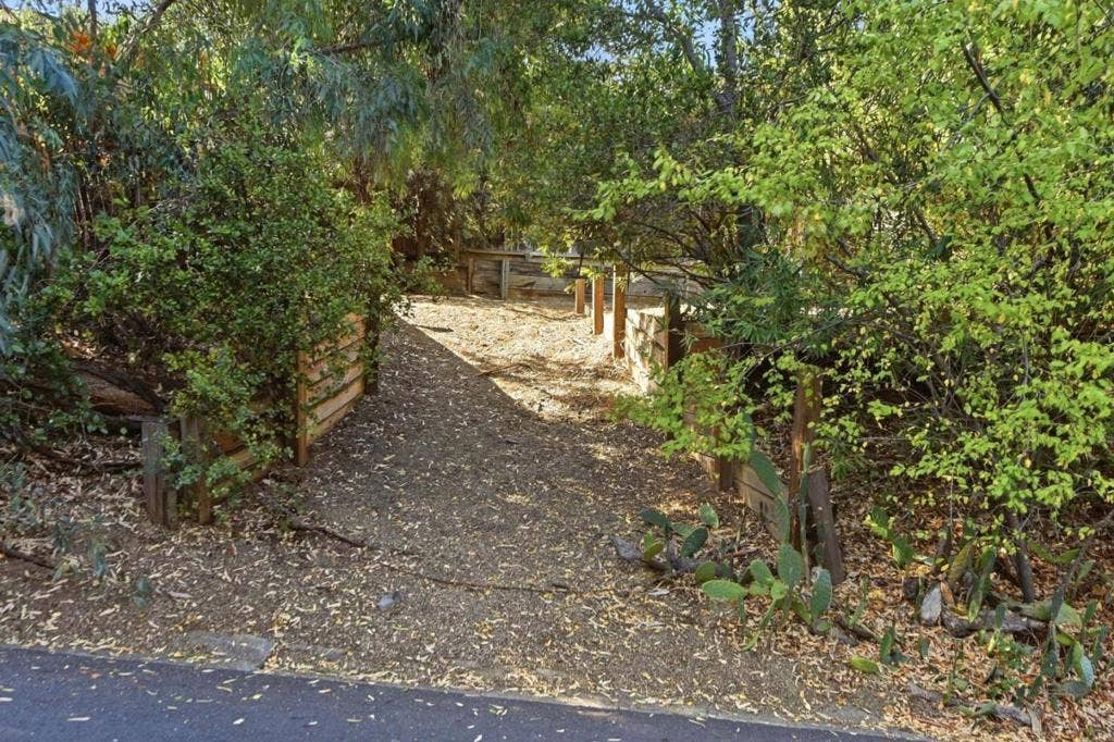 200 Jackson Street, Los Gatos, CA 95030
