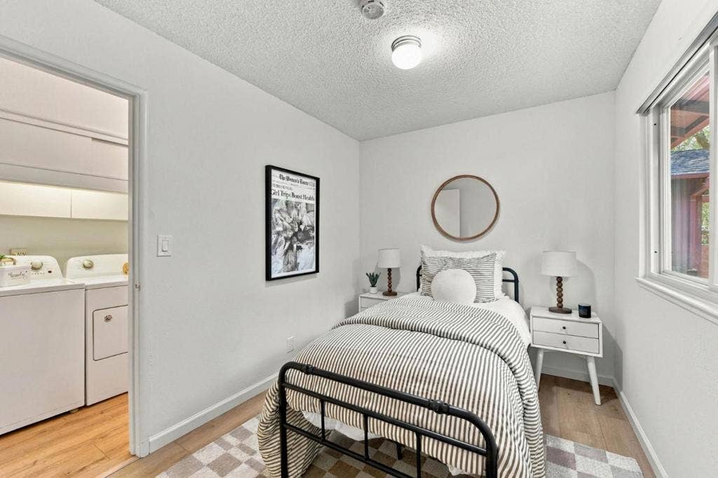 200 Jackson Street, Los Gatos, CA 95030