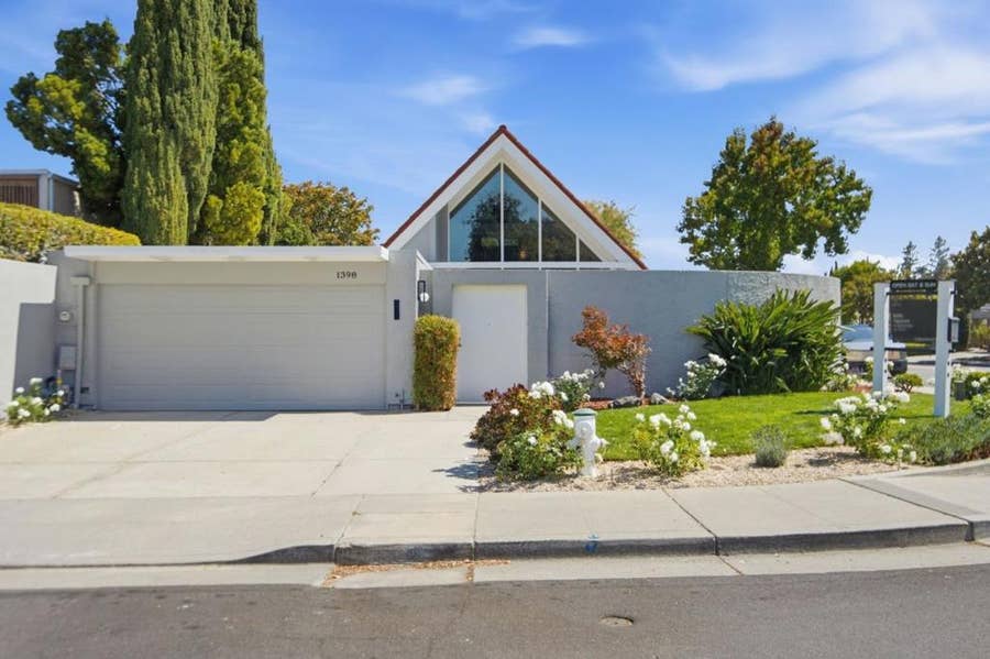 Property photo for 1398 Sydney Drive, Sunnyvale, CA