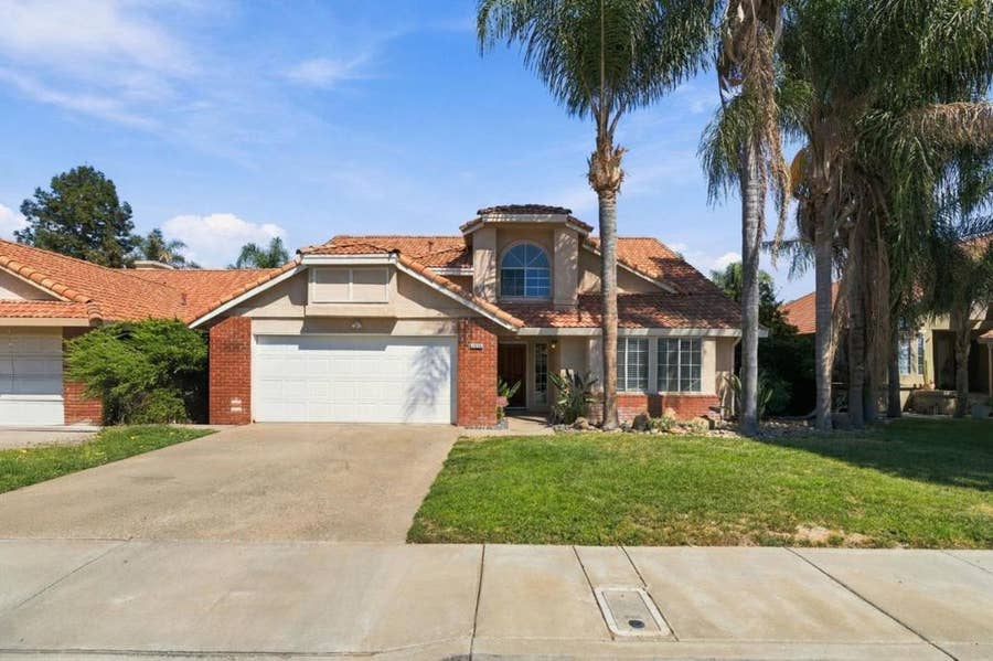 Property photo for 1014 Neal Street, Los Banos, CA