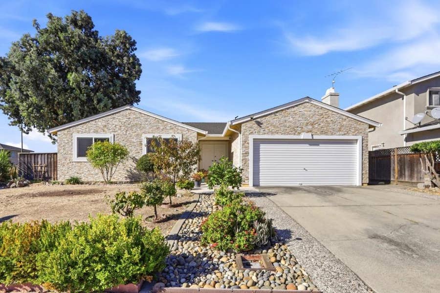 Property photo for 2097 Flintfield Drive, San Jose, CA
