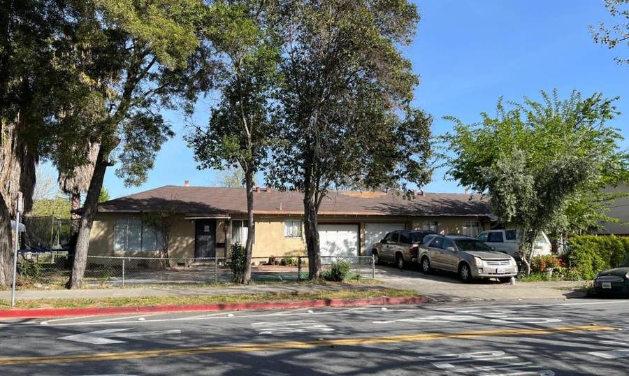 Property photo for 1011 E San Antonio Street, San Jose, CA