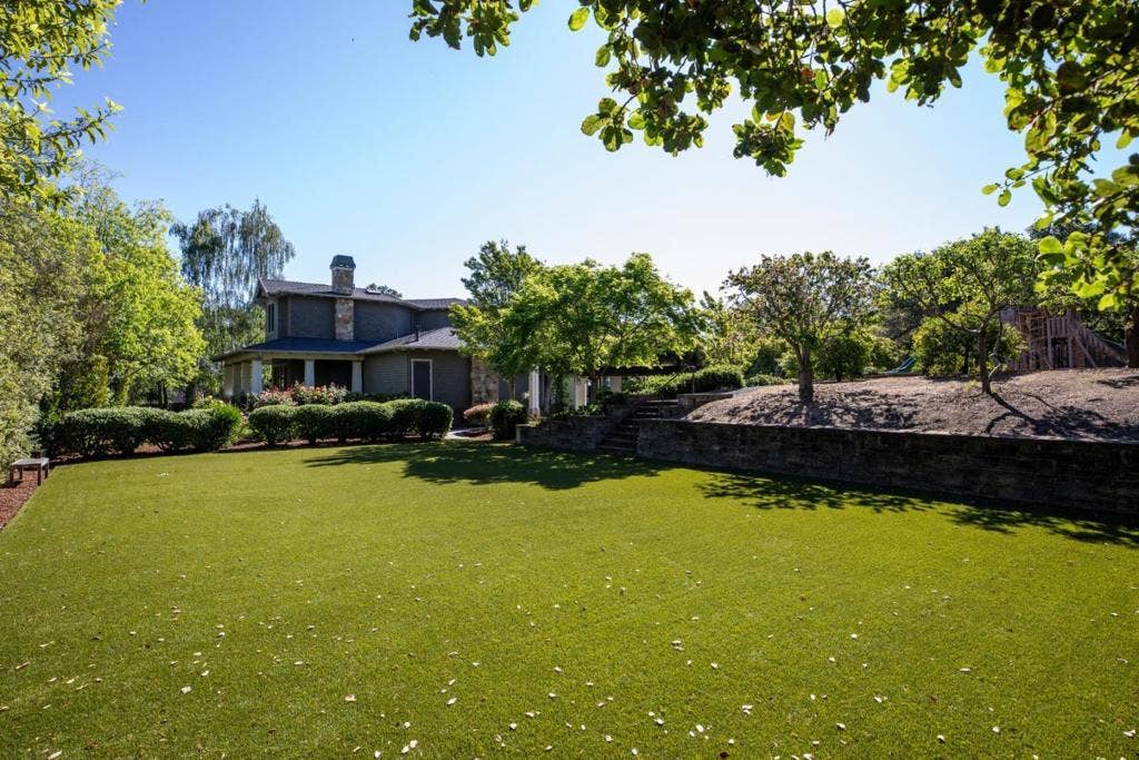 12366 Priscilla Lane, Los Altos Hills, CA 94022