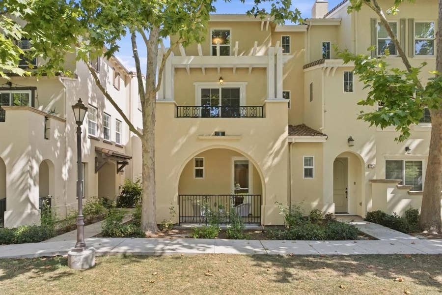 Property photo for 221 Dali Avenue, Mountain View, CA