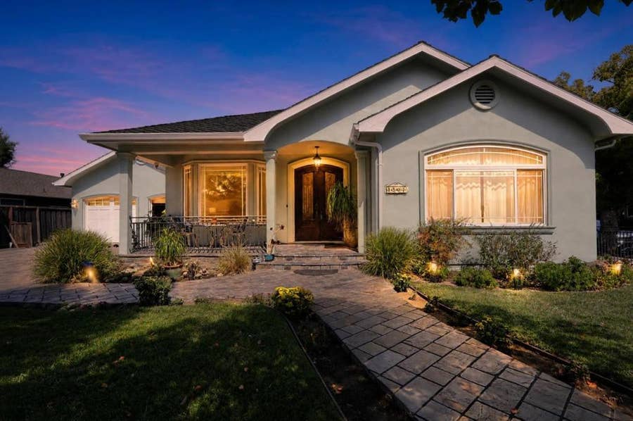 Property photo for 1507 Valota Road, Redwood City, CA
