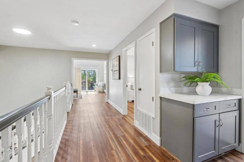 6421 Rolling Meadow Court, San Jose, CA 95135 6421 Rolling Meadow Court, San Jose, CA 95135