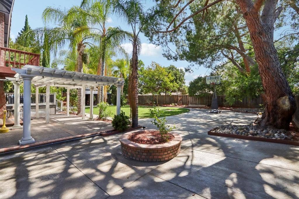 6421 Rolling Meadow Court, San Jose, CA 95135 6421 Rolling Meadow Court, San Jose, CA 95135
