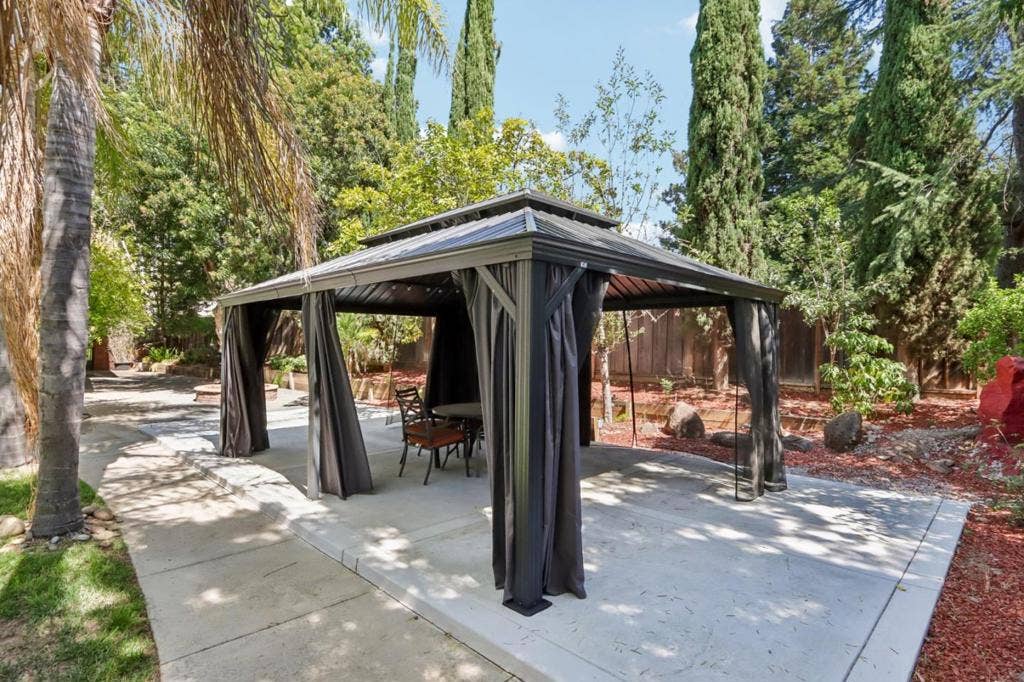 6421 Rolling Meadow Court, San Jose, CA 95135 6421 Rolling Meadow Court, San Jose, CA 95135