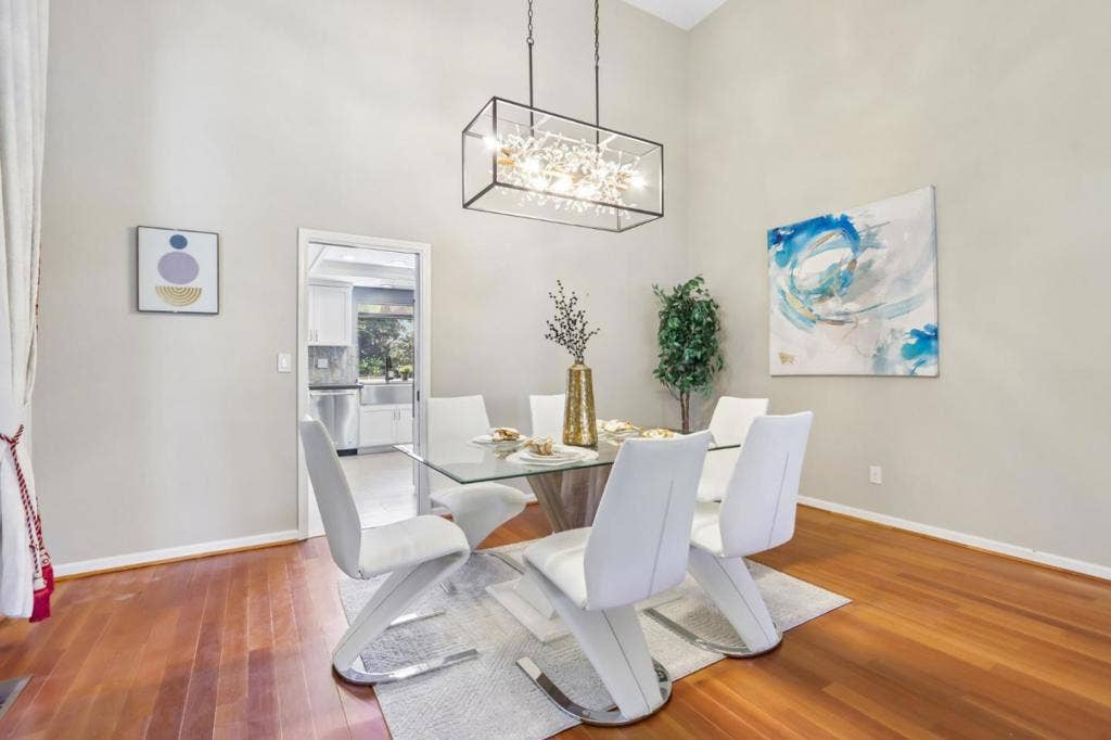 6421 Rolling Meadow Court, San Jose, CA 95135 6421 Rolling Meadow Court, San Jose, CA 95135