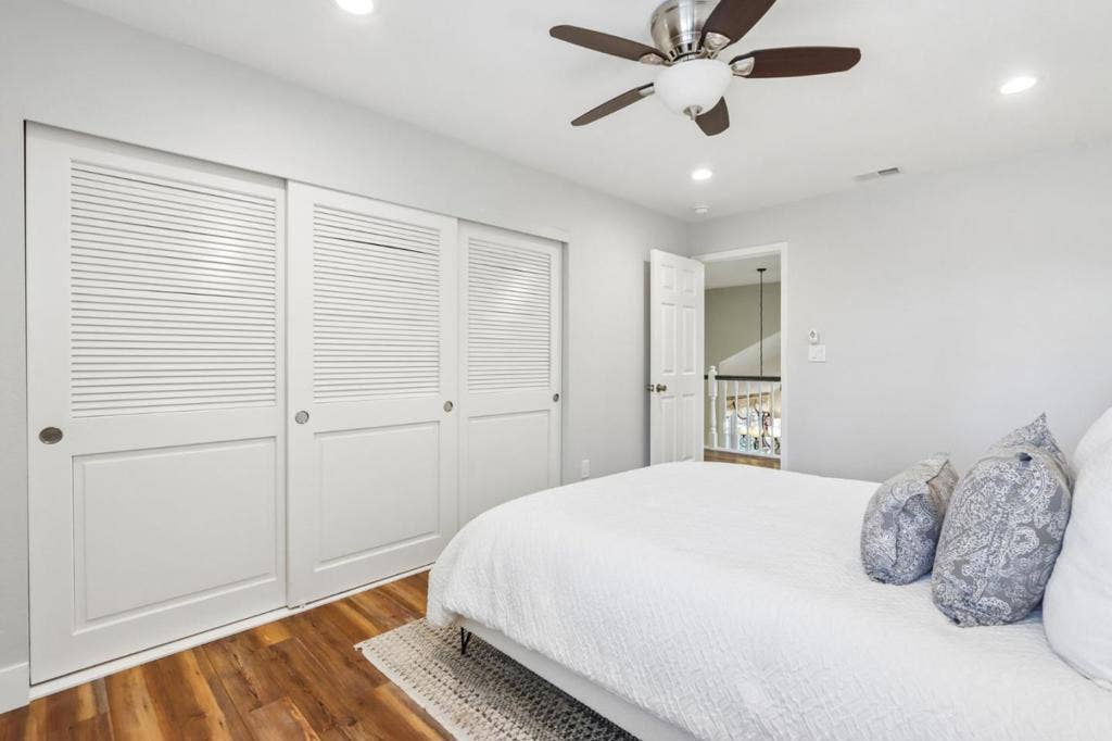 6421 Rolling Meadow Court, San Jose, CA 95135 6421 Rolling Meadow Court, San Jose, CA 95135