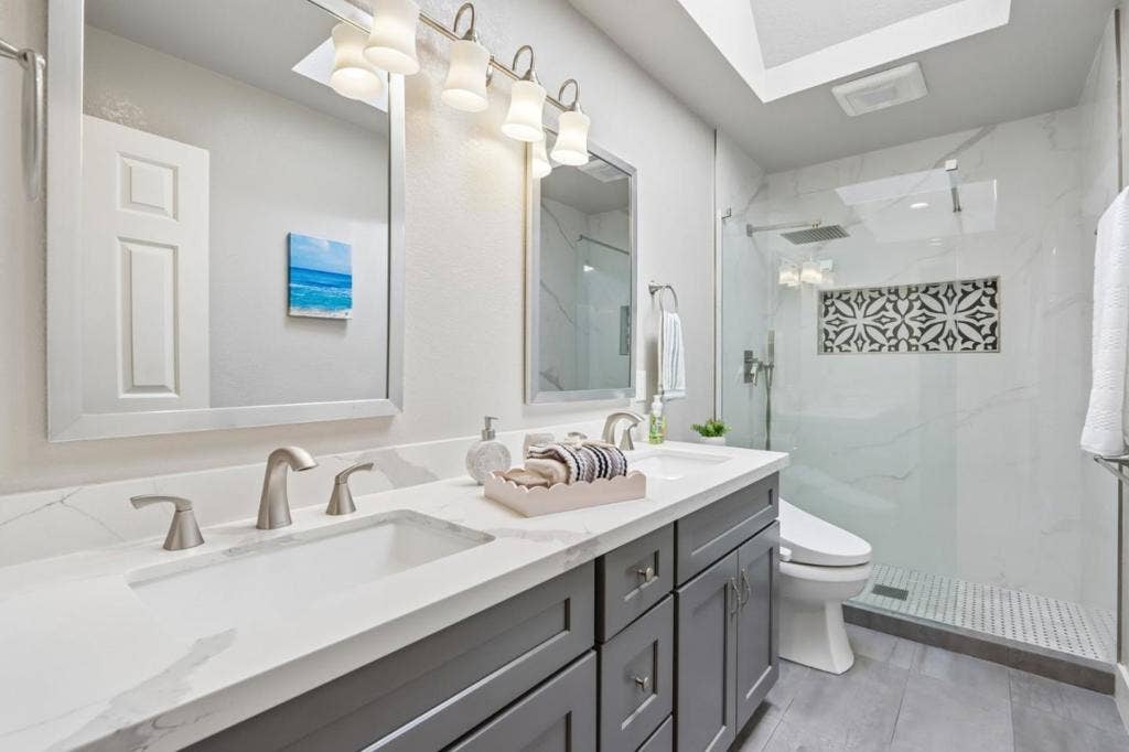 6421 Rolling Meadow Court, San Jose, CA 95135 6421 Rolling Meadow Court, San Jose, CA 95135