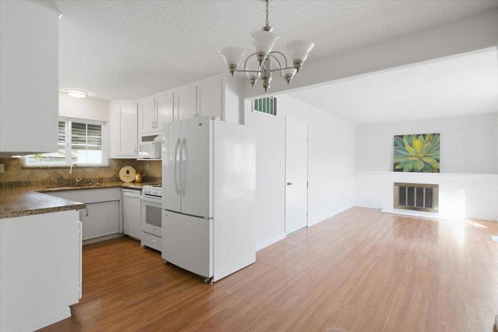 4368 Camden Avenue, San Jose, CA 95124 4368 Camden Avenue, San Jose, CA 95124