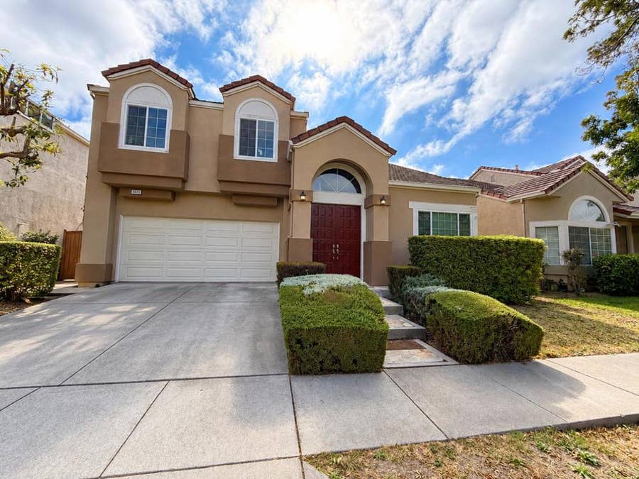 Property photo for 5572 Tan Oak Drive, Fremont, CA