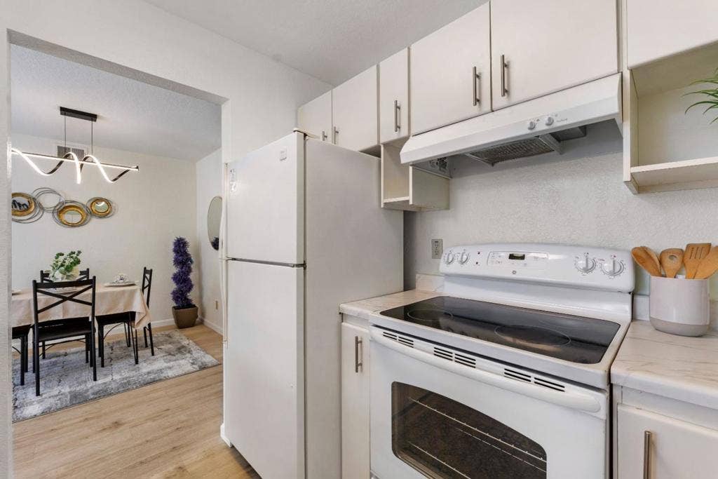 535 Pierce Street, #2310, Albany, CA 94706 535 Pierce Street, #2310, Albany, CA 94706