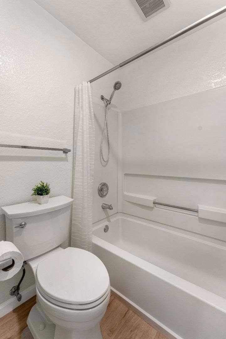 535 Pierce Street, #2310, Albany, CA 94706 535 Pierce Street, #2310, Albany, CA 94706