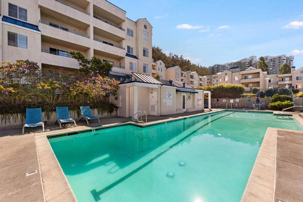 535 Pierce Street, #2310, Albany, CA 94706 535 Pierce Street, #2310, Albany, CA 94706