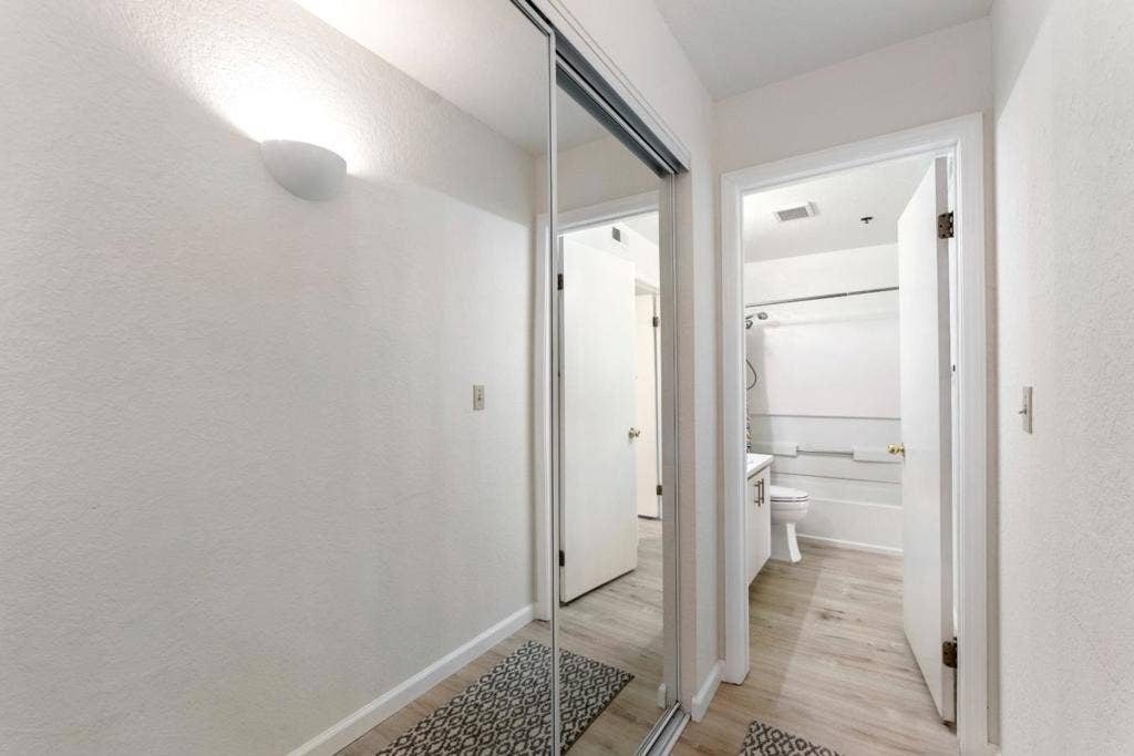535 Pierce Street, #2310, Albany, CA 94706 535 Pierce Street, #2310, Albany, CA 94706