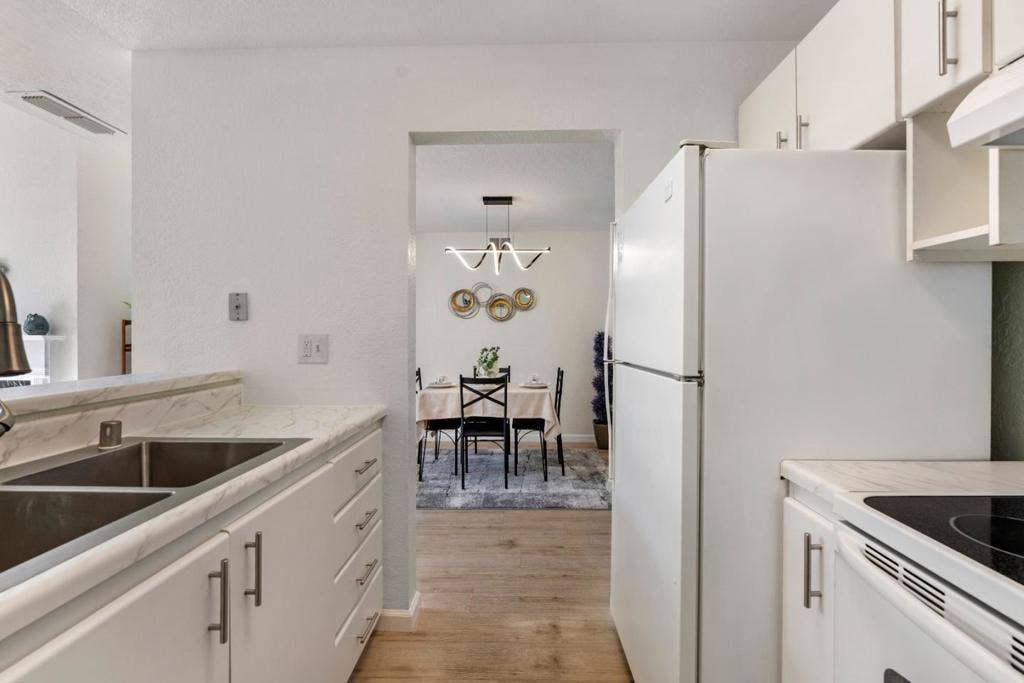 535 Pierce Street, #2310, Albany, CA 94706 535 Pierce Street, #2310, Albany, CA 94706