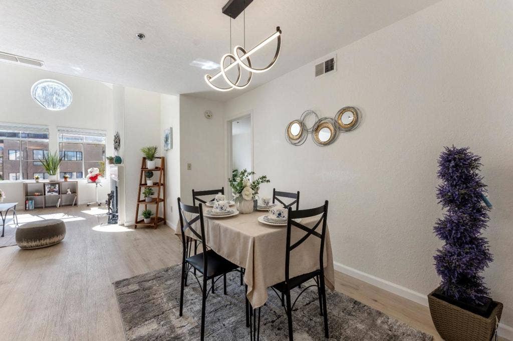 535 Pierce Street, #2310, Albany, CA 94706 535 Pierce Street, #2310, Albany, CA 94706