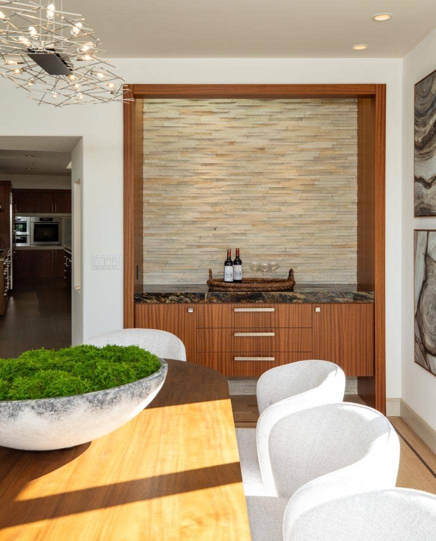 26883 Dezahara Way, Los Altos Hills, CA 94022 26883 Dezahara Way, Los Altos Hills, CA 94022