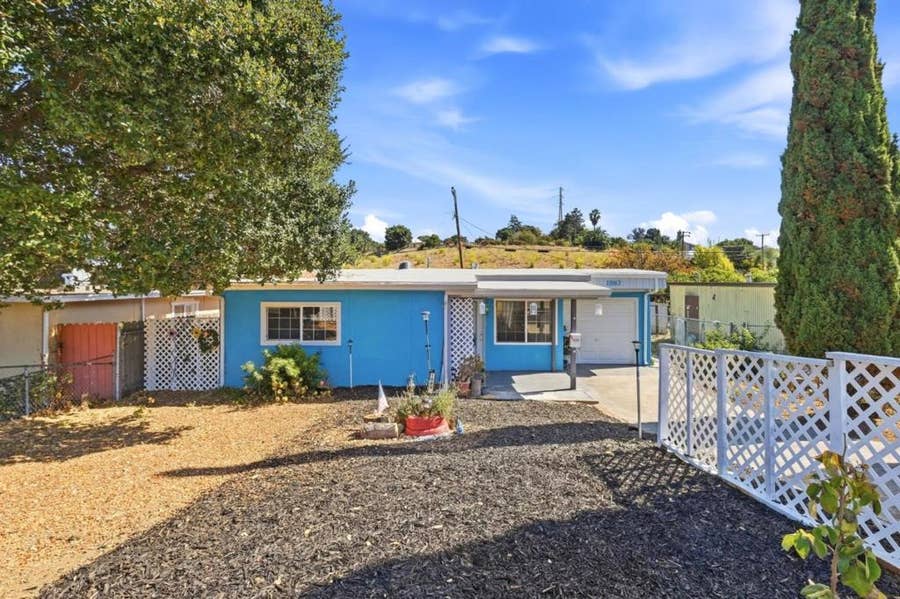 Property photo for 1582 Magazine Street, Vallejo, CA