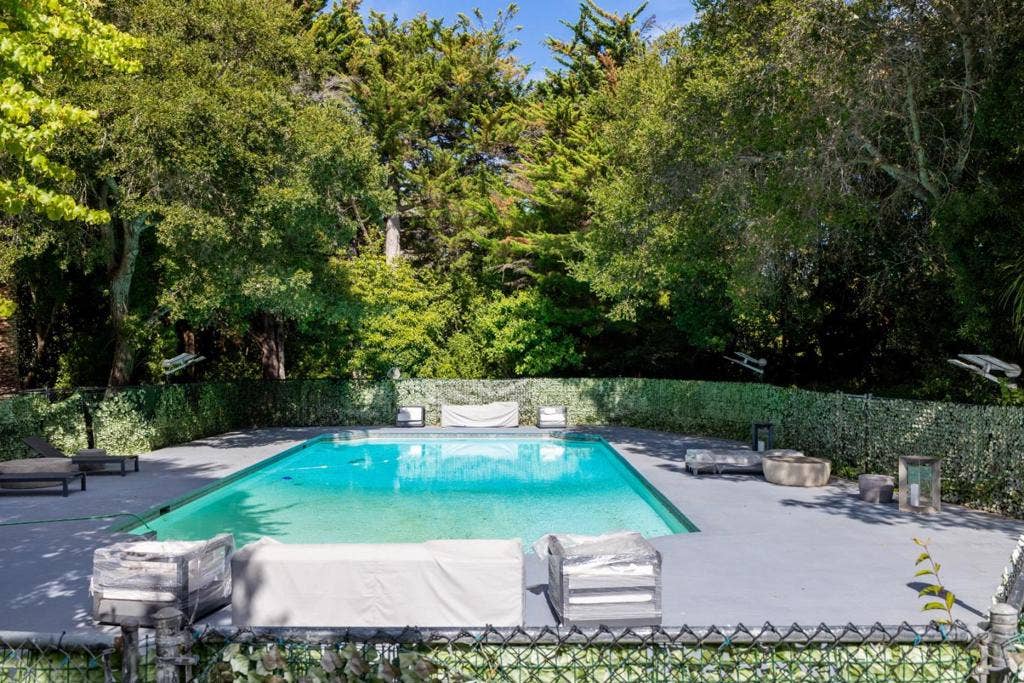 85 Fagan Drive, Hillsborough, CA 94010 85 Fagan Drive, Hillsborough, CA 94010