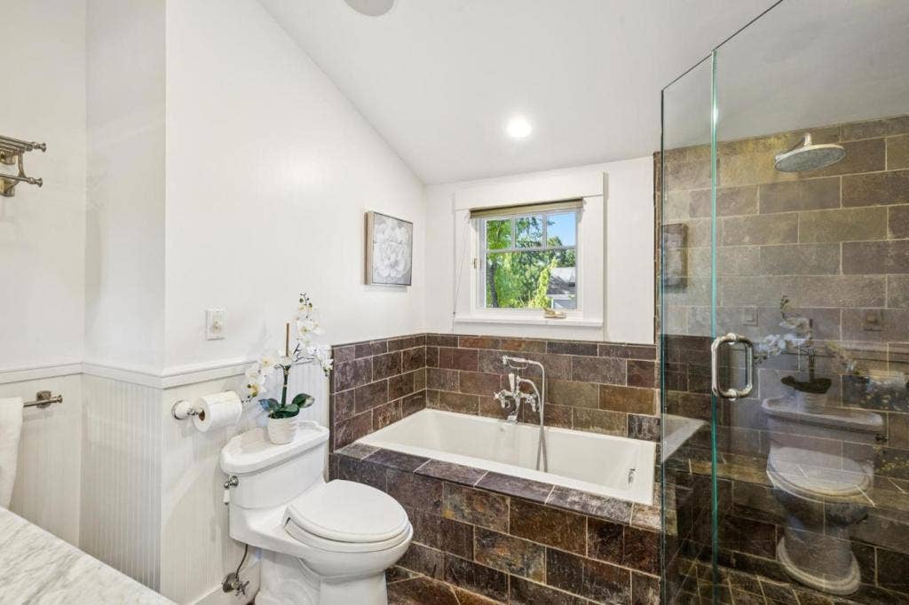 142 Johnson Avenue, Los Gatos, CA 95030 142 Johnson Avenue, Los Gatos, CA 95030